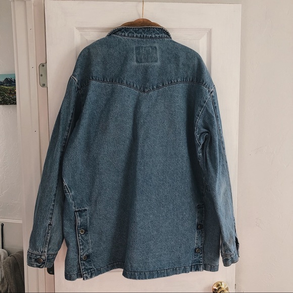 Jean Jacket - Picture 2 of 11